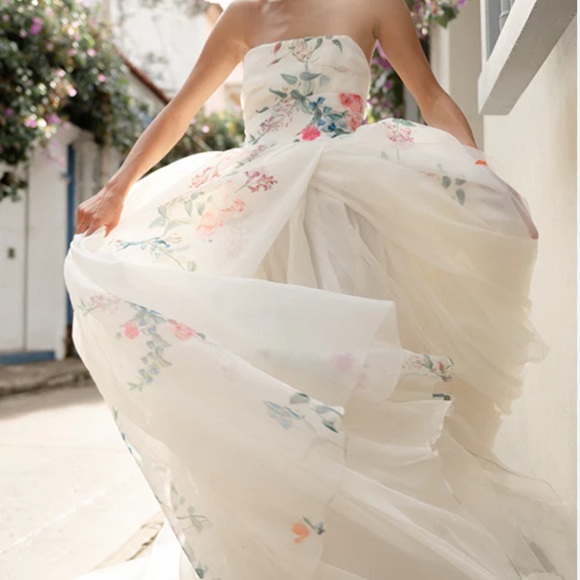 Monique Lhuillier Bliss Fall 2022 BL22206 - Picture 5 of 8